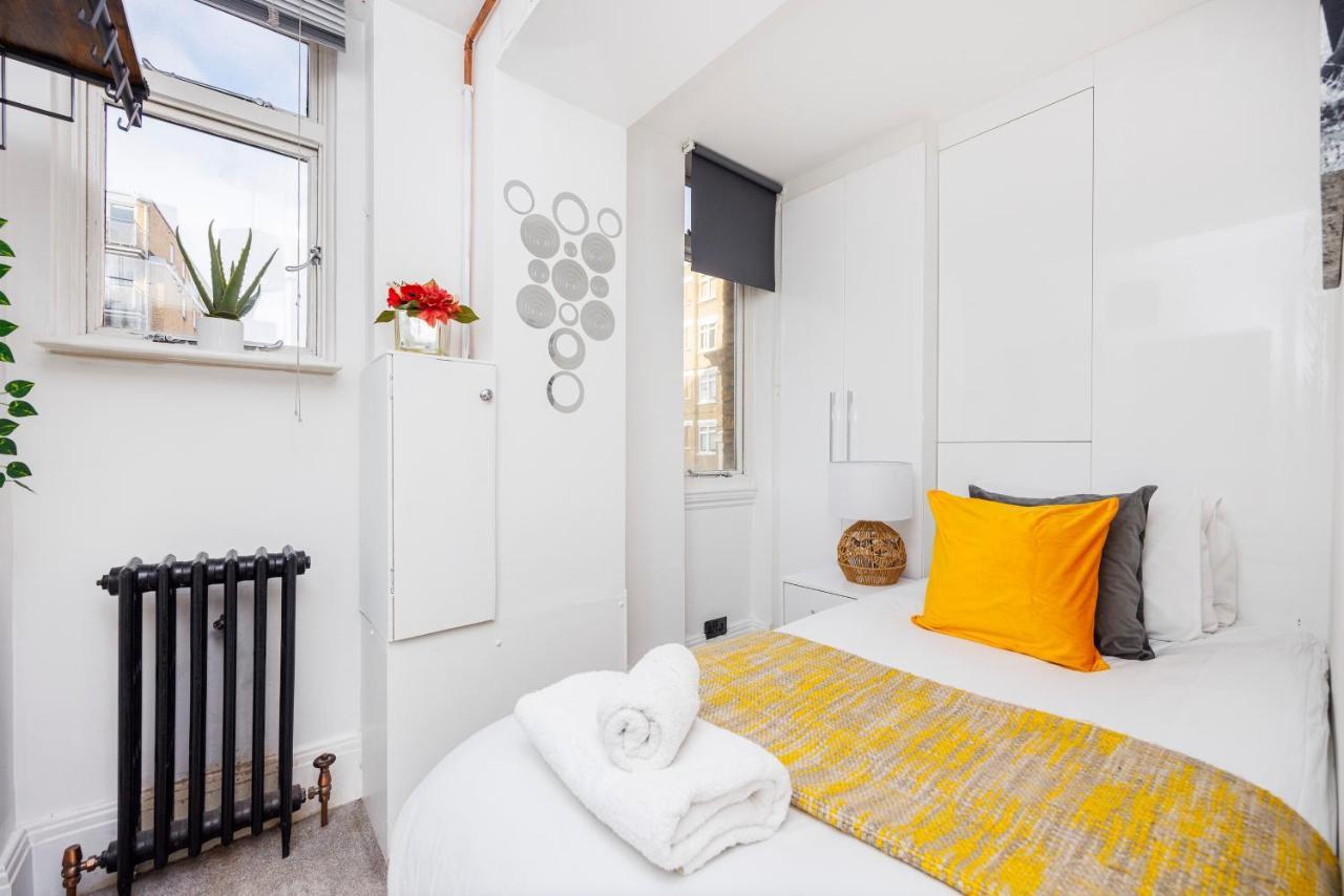 2 Bed Apartment Лондон Экстерьер фото